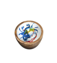 Load image into Gallery viewer, Mango wood bowls Blue crab design
