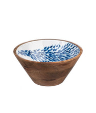 Load image into Gallery viewer, Mango wood bowls Fish shoal design
