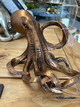 Load image into Gallery viewer, Octopus bottle holder bronze
